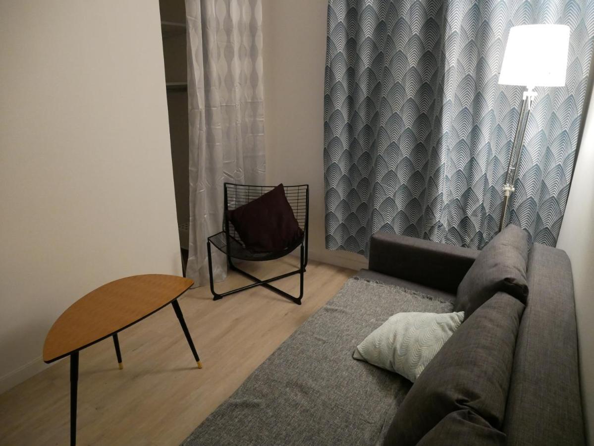 Holiday home Modern 1 Bedroom Near The Metro.