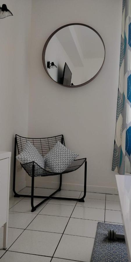 Modern 1 Bedroom Near The Metro. Holiday home *