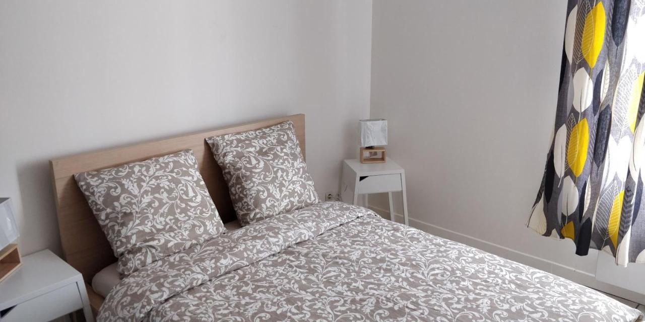Modern 1 Bedroom Near The Metro. Ferienhaus *